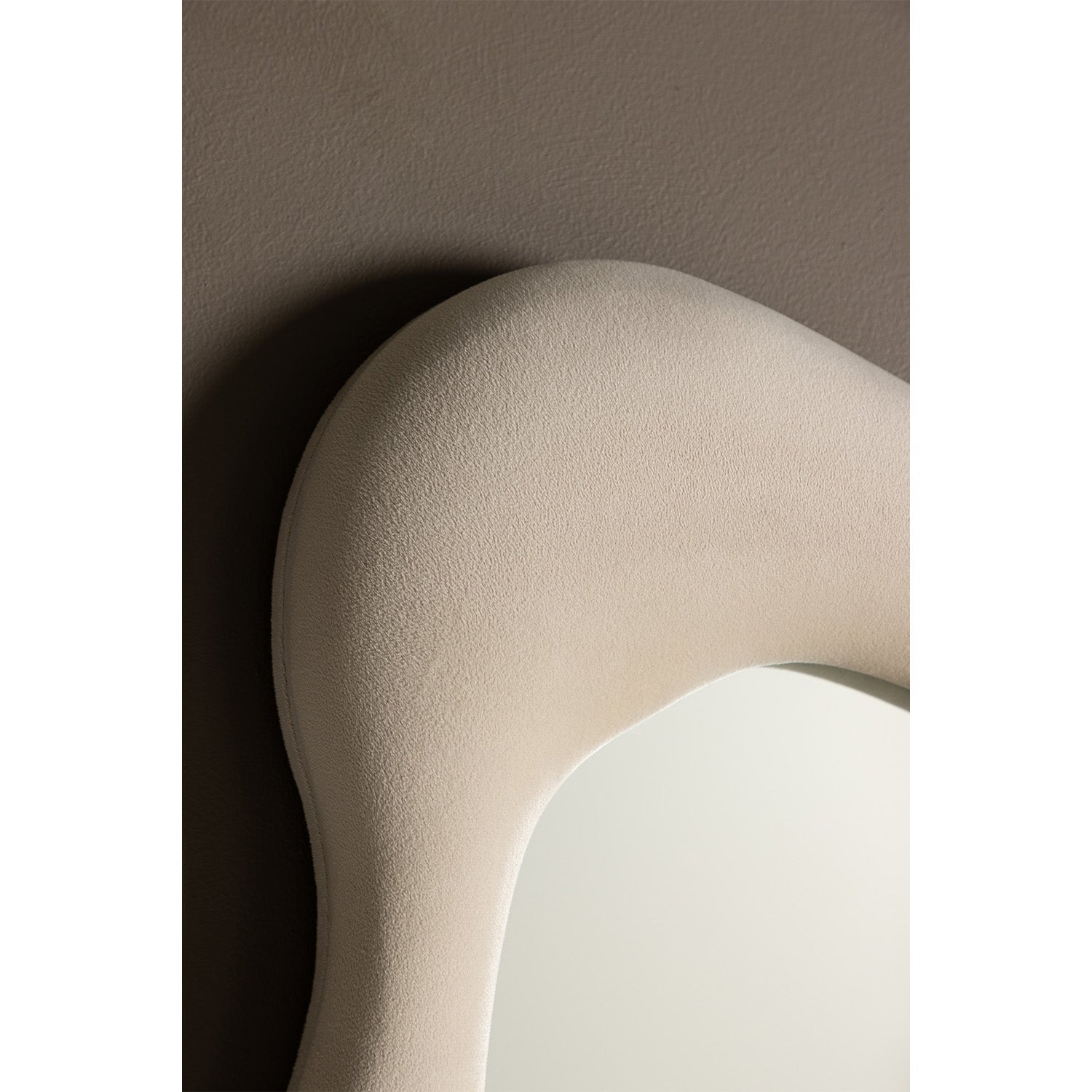 Louisville spejl 49x70 - Møbelkompagniet