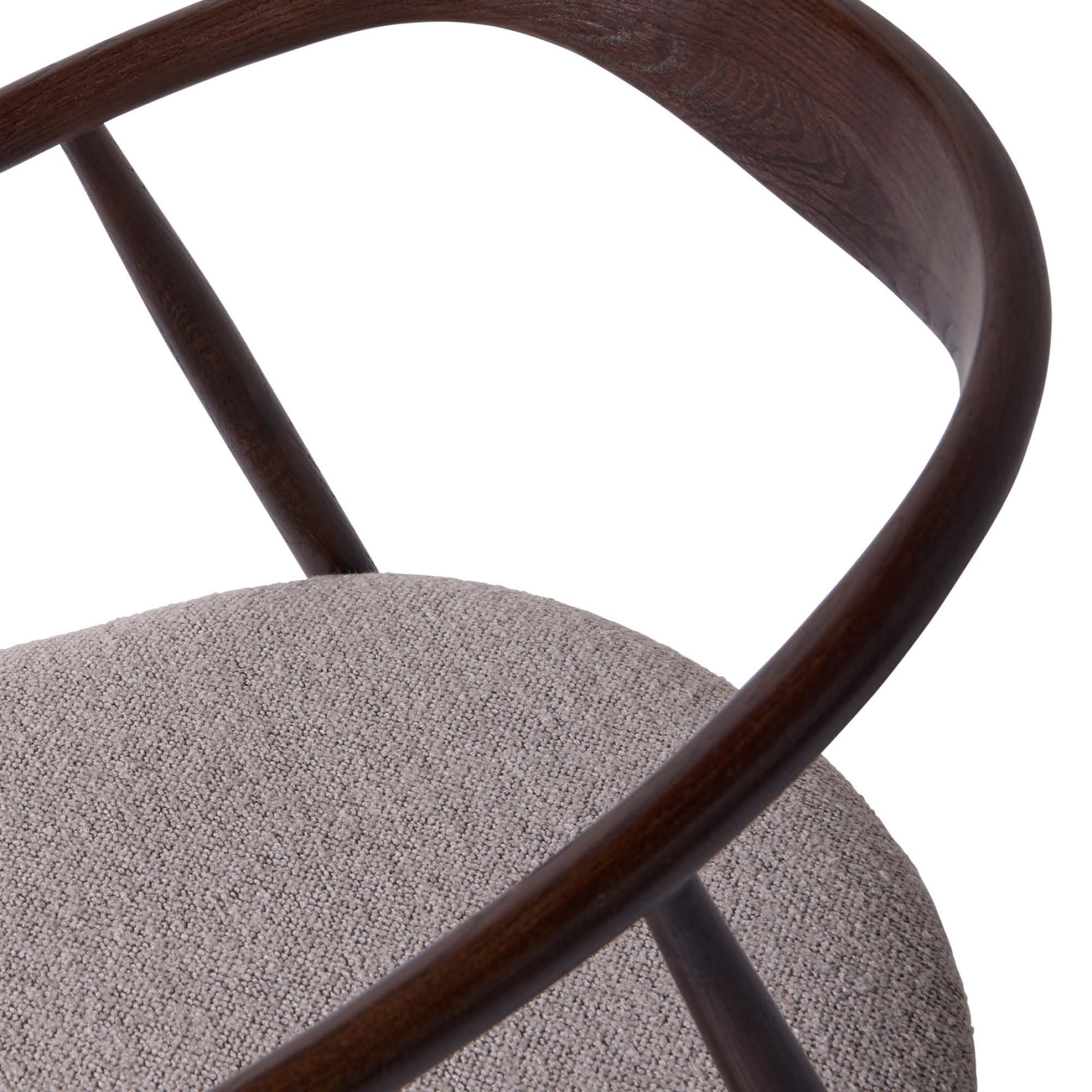 Eden spisebordsstol, Røget egetræ | Stof - Møbelkompagniet