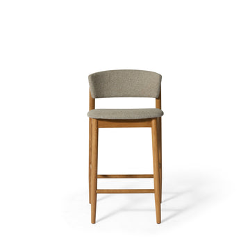 Leonora counterstol, egetræ | stof - Møbelkompagniet