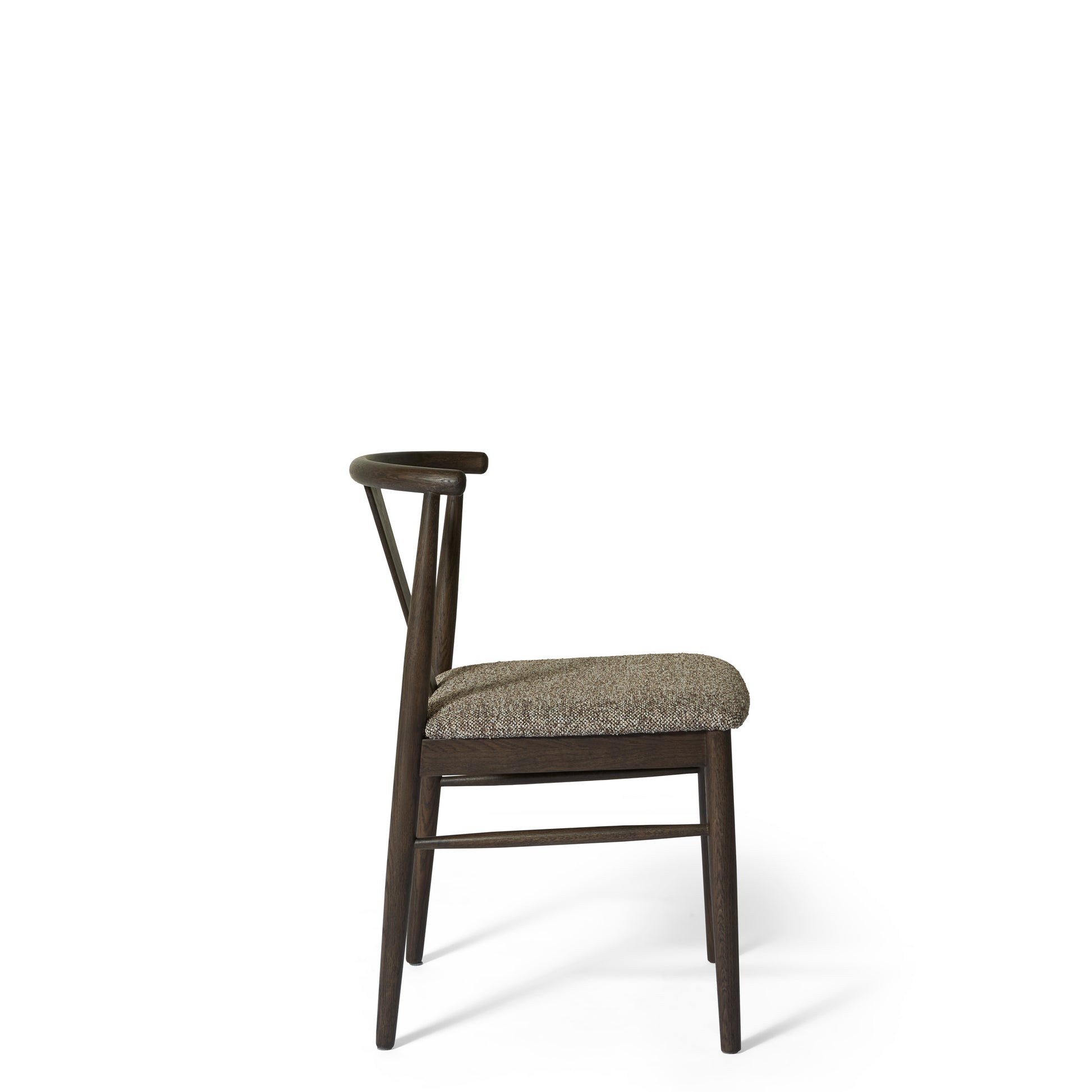Mori spisebordsstol, røget egetræ | stof brun/beige - Møbelkompagniet
