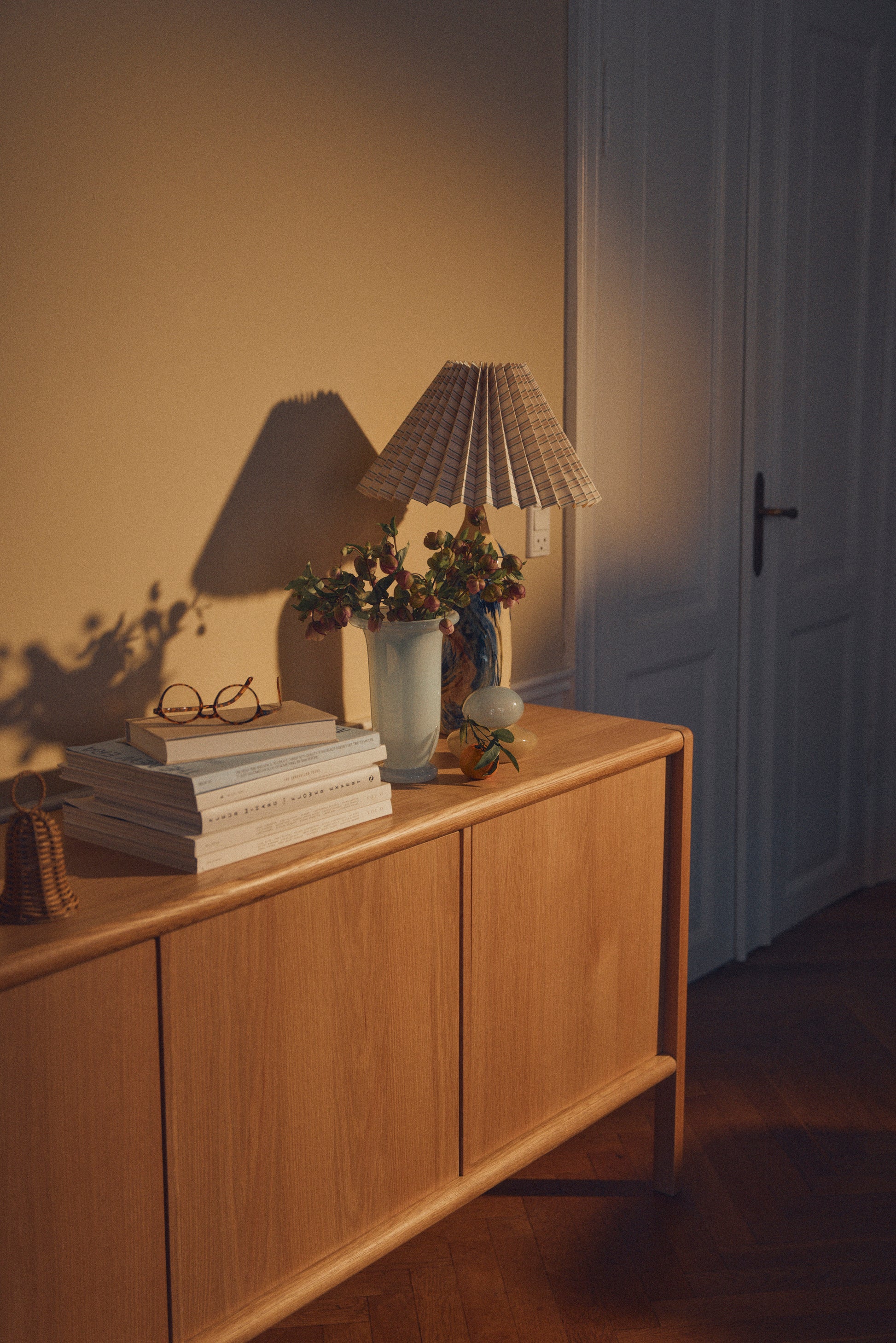 Plint-egetræs-skænk-2