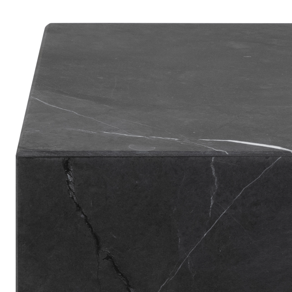 Cubic marmor piedestal, izmir sort - Møbelkompagniet